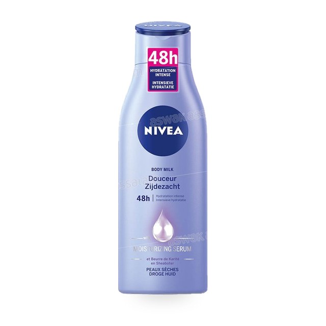 LAIT CORPS DOUCEUR HYDRATATION INTENSE AU BEURRE DE KARITE POUR PEAUX SECHES 250ML NIVEA
