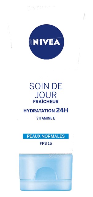 SOIN DE JOUR FRAICHEUR A LA VITAMINE E HYDRATATION 24H POUR PEAUX NORMALES FPS 15 50ML NIVEA