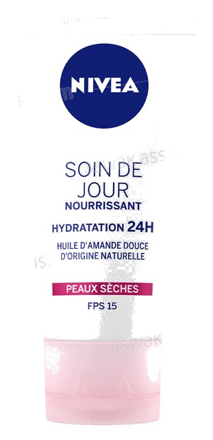 SOIN DE JOUR NOURRISSANT A L’HUILE D’AMANDE DOUCE POUR PEAUX SECHES FPS 15 50ML NIVEA