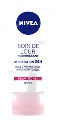 SOIN DE JOUR NOURRISSANT A L’HUILE D’AMANDE DOUCE POUR PEAUX SECHES FPS 15 50ML NIVEA