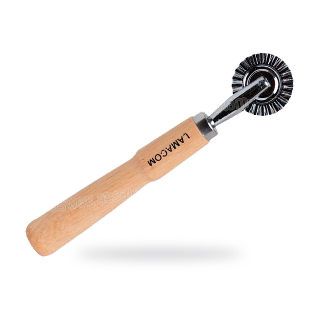 ROULETTE A PATE AVEC MANCHE EN BOIS LAMACOM