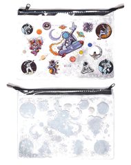 TROUSSE A CRAYONS A FERMETURE ECLAIR TRANSPARENTE EAU PAILLETEE 24*17*0,2CM MOTIF ASTRONAUTE VUKI